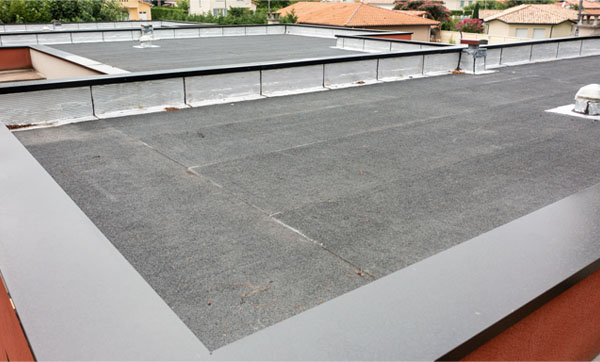 Isoler les toits terrasses