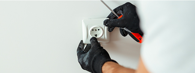 Quels appareils débrancher en cas d'orage ? Nos conseils pratiques | ENGIE